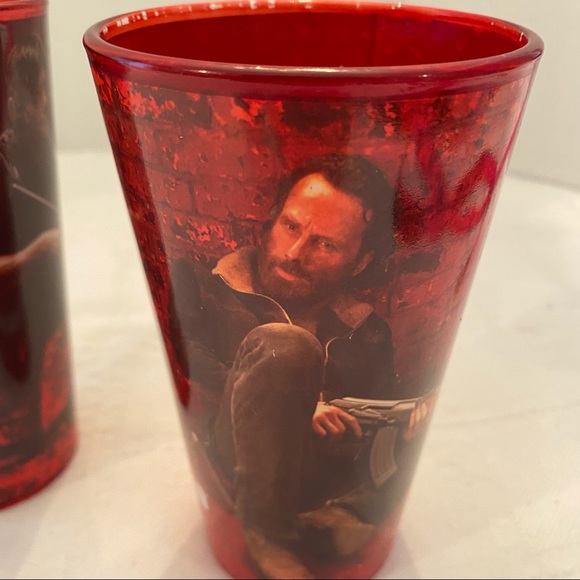 The walking dead glasses. AMC tumbler. 2015. - Picture 3 of 8